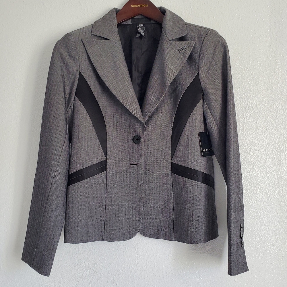 NEW APOSTROPHE FITTED BLAZER